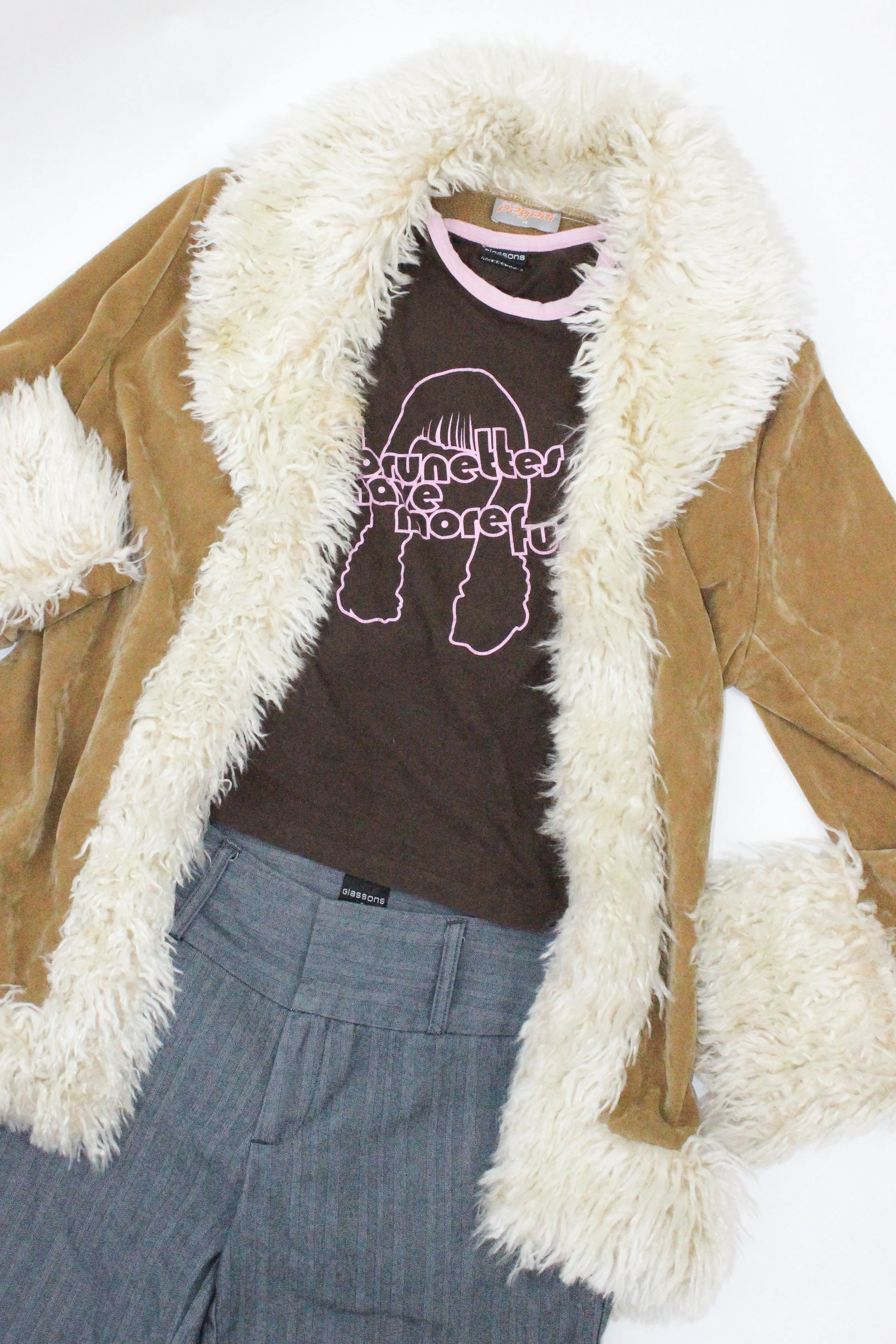 Curated Vintage, Community Driven